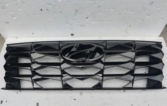 Hyundai Tucson IV NX4 ACC Distronic radar sensor grill/trim 86351N7110