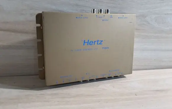BMW X6 E71 Video control module TU030300262 HERTZTU600 TU600