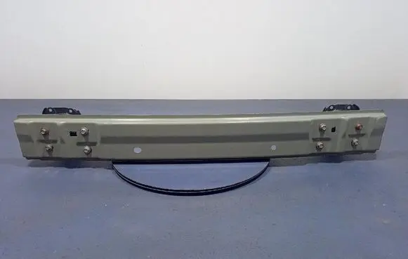 Toyota Auris E180 Rear bumper support beam 