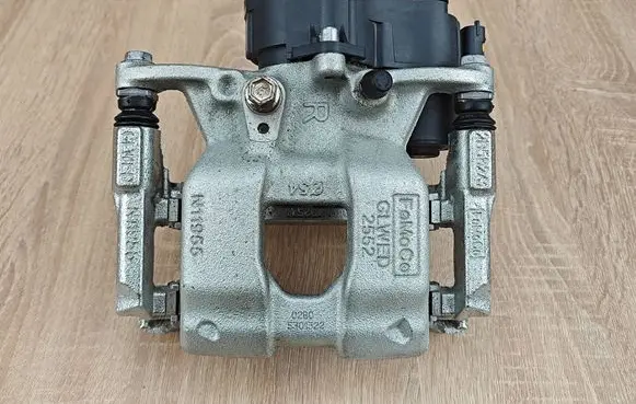 Volkswagen Amarok II Rear brake caliper ZACPTN61