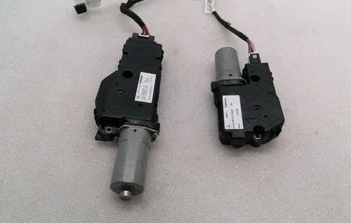 Mercedes-Benz E W213 Folding roof motor A2139067406