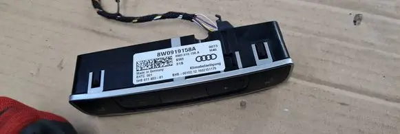 Audi S5 F5 Climate control unit 8W0919158A 5HB01148381