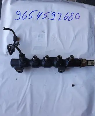 Ford Focus Fuel main line pipe 9654592680