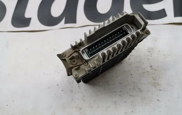 Mercedes-Benz Vito Viano W638 Engine control unit/module A0235450632 0235450632