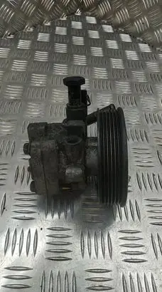 Hyundai Santa Fe Power steering pump 571002B00K