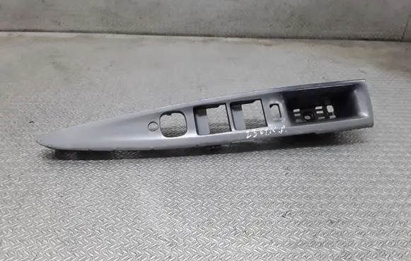 Mazda 2 Front door interior handle trim 