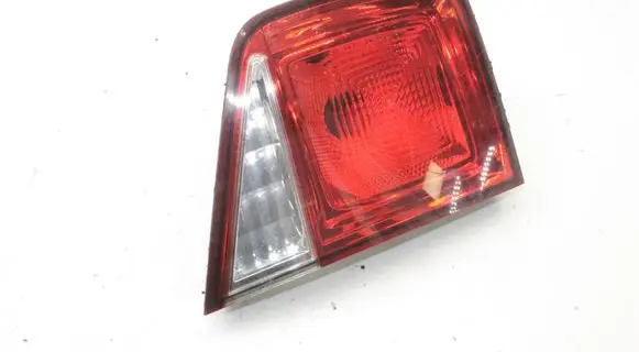 Chevrolet Orlando Tailgate rear/tail lights