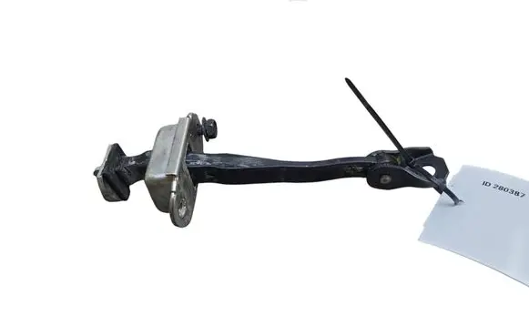 Nissan Leaf I (ZE0) Rear door check strap stopper