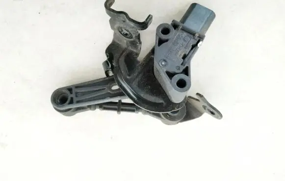 Jaguar I-Pace Front height sensor lever j9d33c280ba