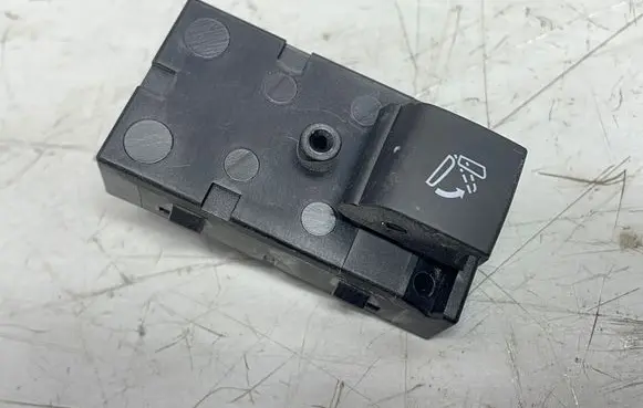Opel Insignia B Seat control switch 20008801