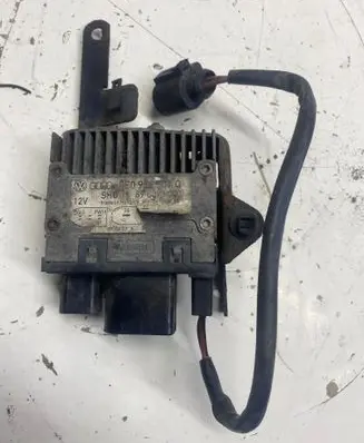 Audi A4 S4 B7 8E 8H Coolant fan relay 8E0959501q 898093000