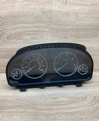 BMW 5 F10 F11 Speedometer (instrument cluster) 9249347 2119948