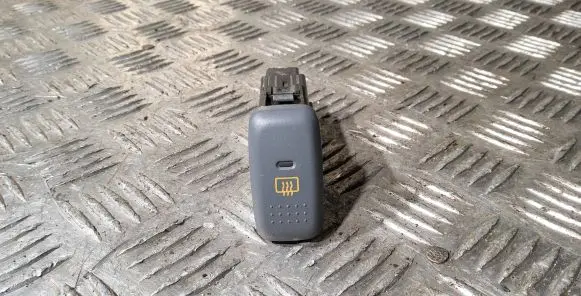 Honda HR-V Windscreen/window heater switch M17071 9901101