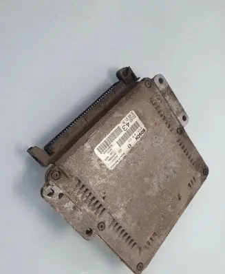 Peugeot 607 Engine control unit/module 9645987180 0281010933 EDC15C2