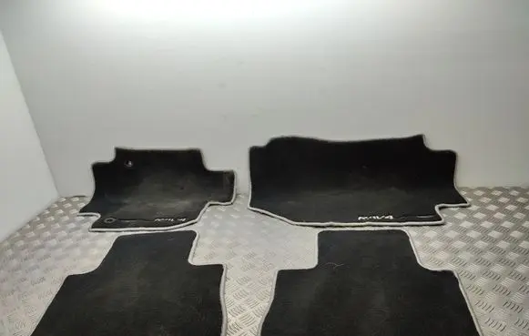 Toyota RAV 4 (XA50) Car floor mat set 