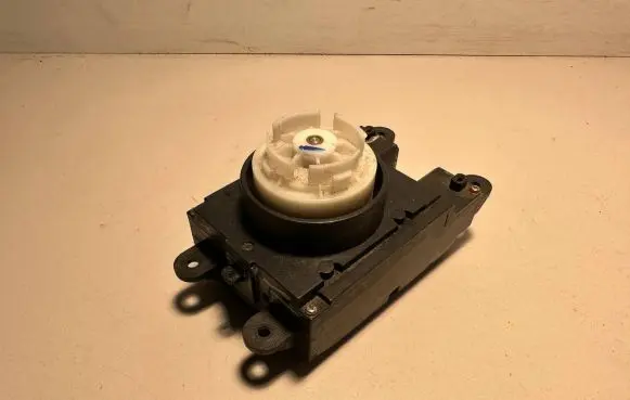BMW 5 E60 E61 Head unit multimedia control 6944884 7887769 0404KAI01