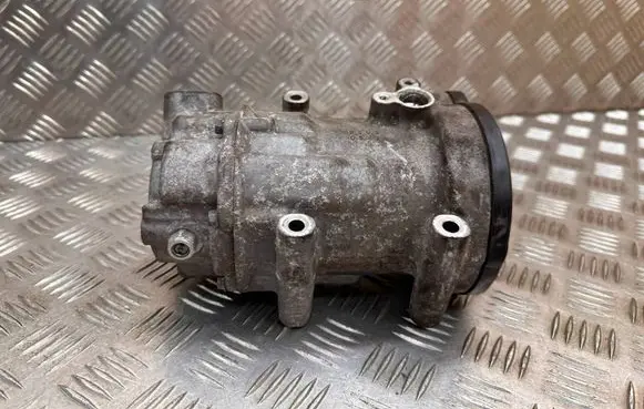 Lexus UX Air conditioning (A/C) compressor (pump) 0424000171 ESB27C