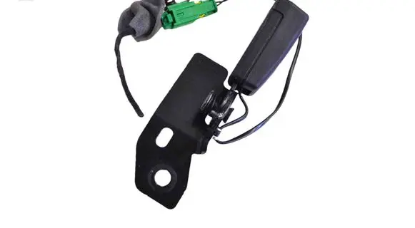 Jeep Renegade Middle seatbelt buckle (rear) 735598099