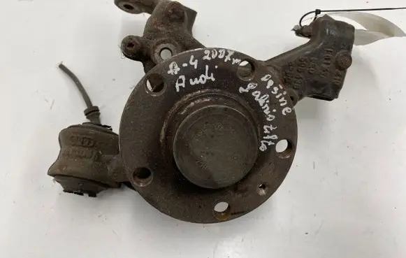 Audi A4 S4 B7 8E 8H Rear wheel hub 8E0505436