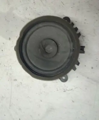 Volvo S60 Front door speaker 30657444