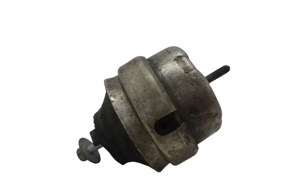 Audi A6 S6 C5 4B Engine mount bracket 4B0199379E