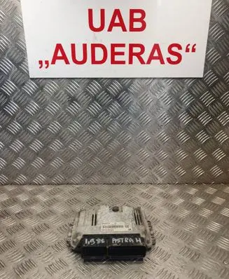 Opel Astra H Engine control unit/module 1039S11634 55198921 0281012548