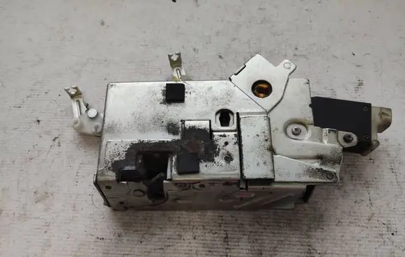 Ford Transit Sliding door lock YC1514B287AA 005465
