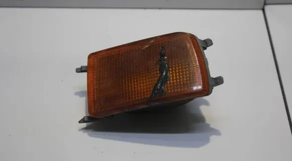 Volkswagen Golf III Front indicator light 1HO953156C
