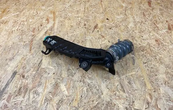 Peugeot 208 Intercooler hose/pipe 9835737580 9812735880