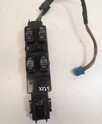 Mercedes-Benz S W220 Electric window control switch 2208201010