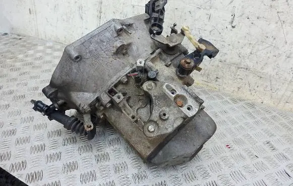 Peugeot 208 I Manual 5 speed gearbox 20CQ28