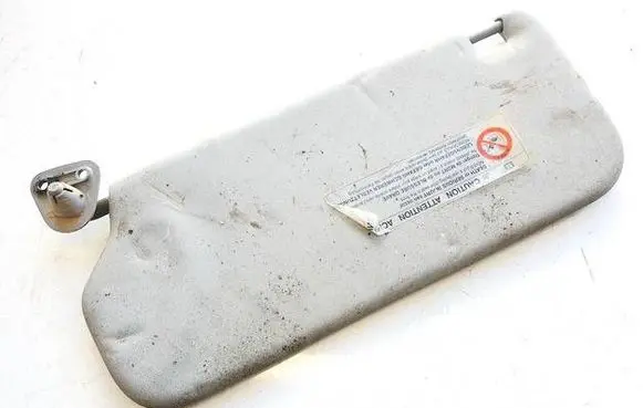 Toyota Avensis T220 Sun visor