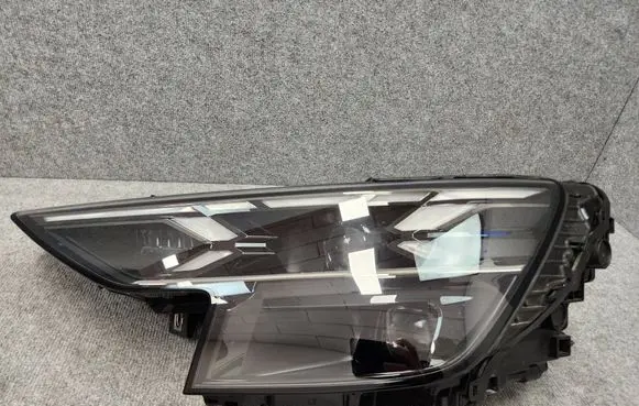 Audi Q8 Headlight/headlamp 4M8941085DSCZ 4M8941085D