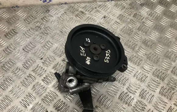 BMW 5 E60 E61 Power steering pump 7787106 32417787106