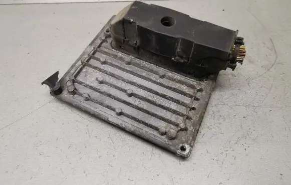Ford Fiesta Engine control unit/module 2S6A12A650SH S118107002L