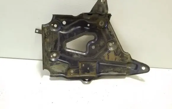 Honda CR-V Battery tray 