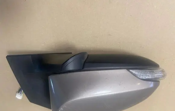 Toyota Auris E180 Front door electric wing mirror 026983