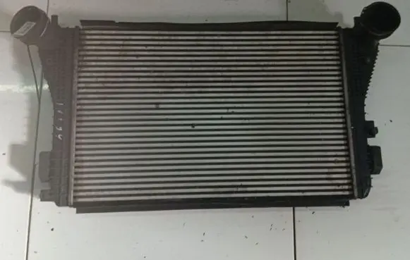 Skoda Octavia Mk2 (1Z) Intercooler radiator 
