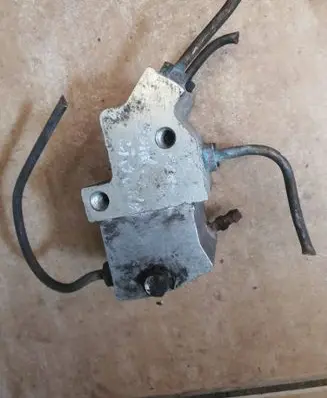 Audi 100 200 5000 C3 Brake power pressure regulator 443614151B 029g1