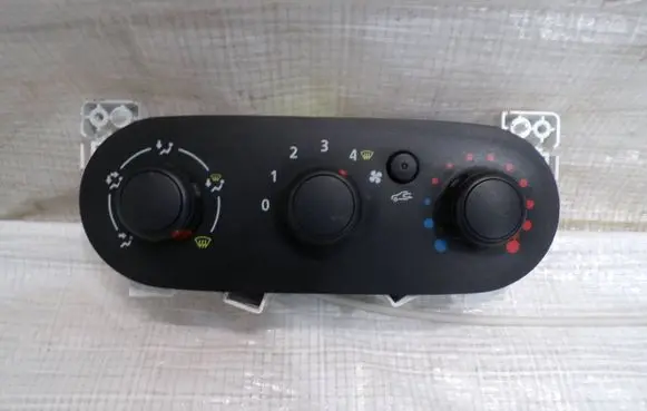 Opel Vivaro Climate control unit 30080061