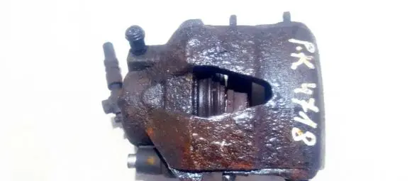 Skoda Octavia Mk1 (1U) Front brake caliper
