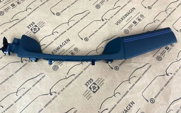 Volkswagen Tiguan Other interior part 571858417E