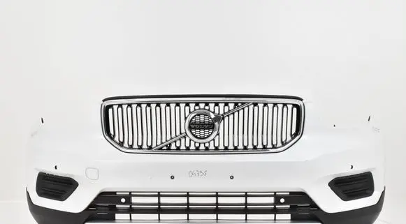 Volvo XC40 Front bumper 31449359