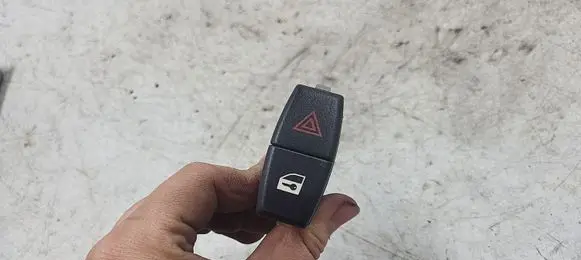 BMW X1 E84 Hazard light switch 549519500
