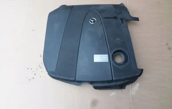 Mercedes-Benz CLK A209 C209 Engine cover (trim)