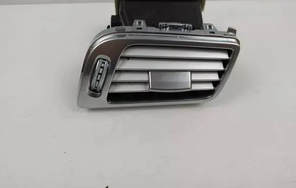 Mercedes-Benz CLS C218 X218 Dashboard side air vent grill/cover trim A2188301054
