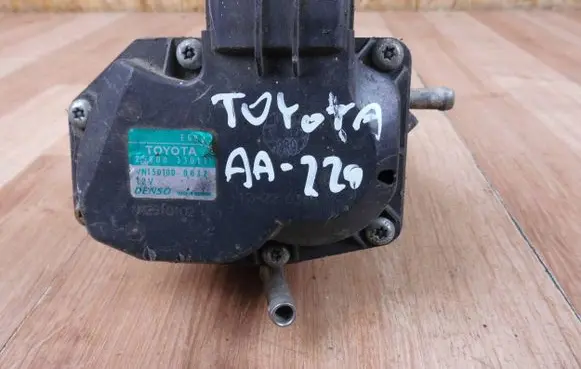 Toyota Auris E180 EGR valve 2580033011