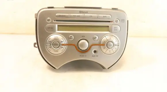 Nissan Micra Radio/GPS head unit trim 