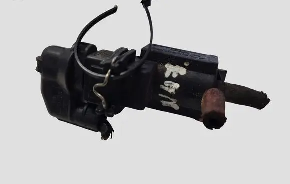 BMW X5 E70 Turbo solenoid valve 70231800 7810831