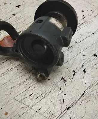 Renault Megane I Power steering pump 40801